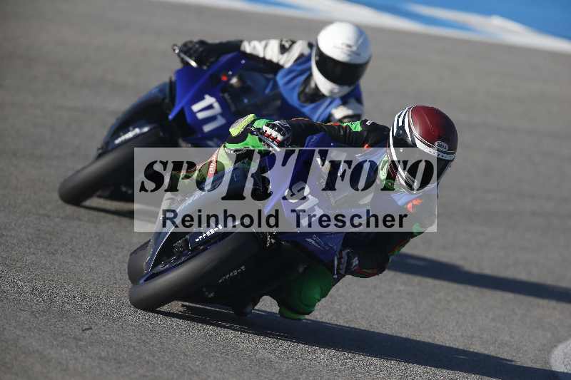 /01 26.-28.01.2024 Moto Center Thun Jerez/Gruppe rot-red/171